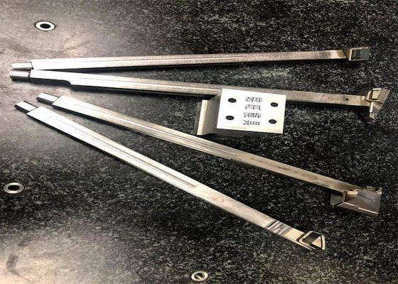 亜鉛ニッケル メッキの型の揚げべらのプラスチック注入型の部品