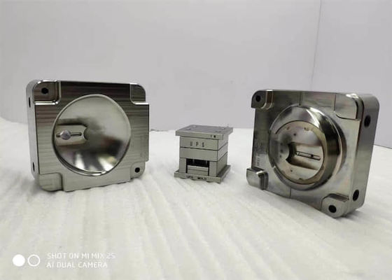 SKD11 SKD61 型ベース TiCN の表面の自動車注文型の部品