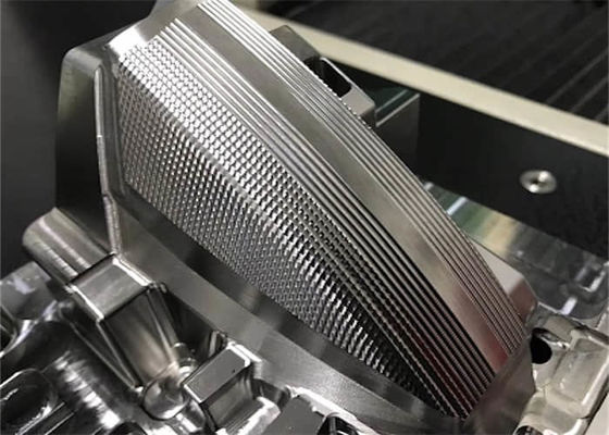 射出成形で研磨コアを作るOEM ODMモールドコアモールドとコア